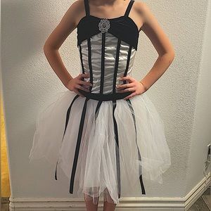 Gorgeous black and white ballet dress.